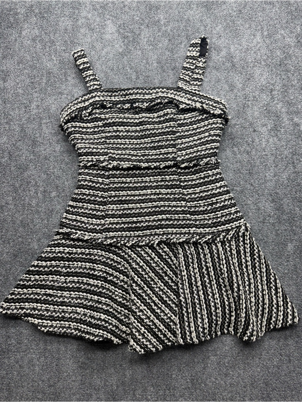 HAUSEN WOMEN'S M NWT SLEEVELESS SQUARE NECK FIT & FLARE TWILL MINI DRESS